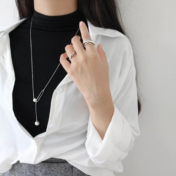 Sterling Silver Intertwined Ring Band - Picture 5 of 10